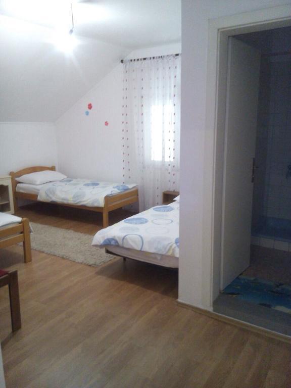 Guest House Star Medugorje Bagian luar foto