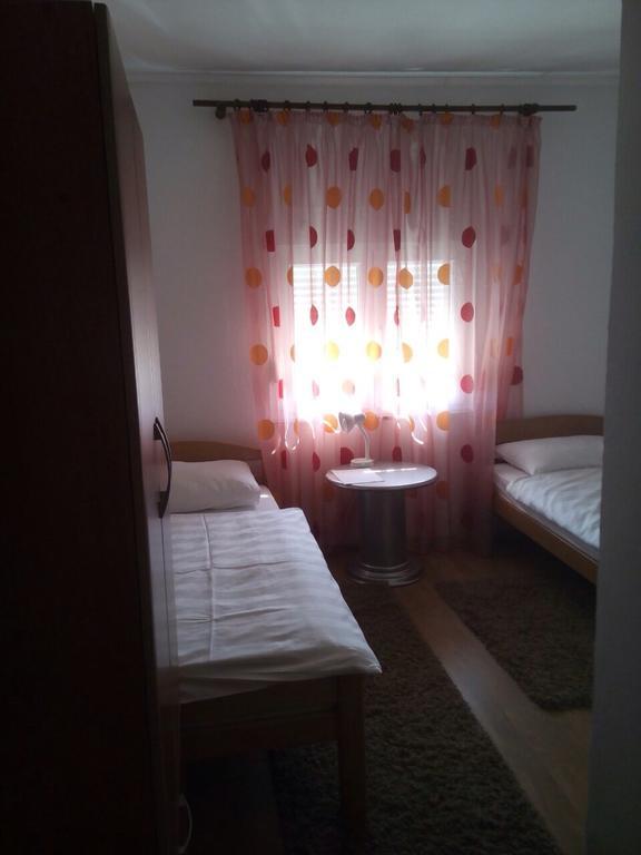 Guest House Star Medugorje Bagian luar foto